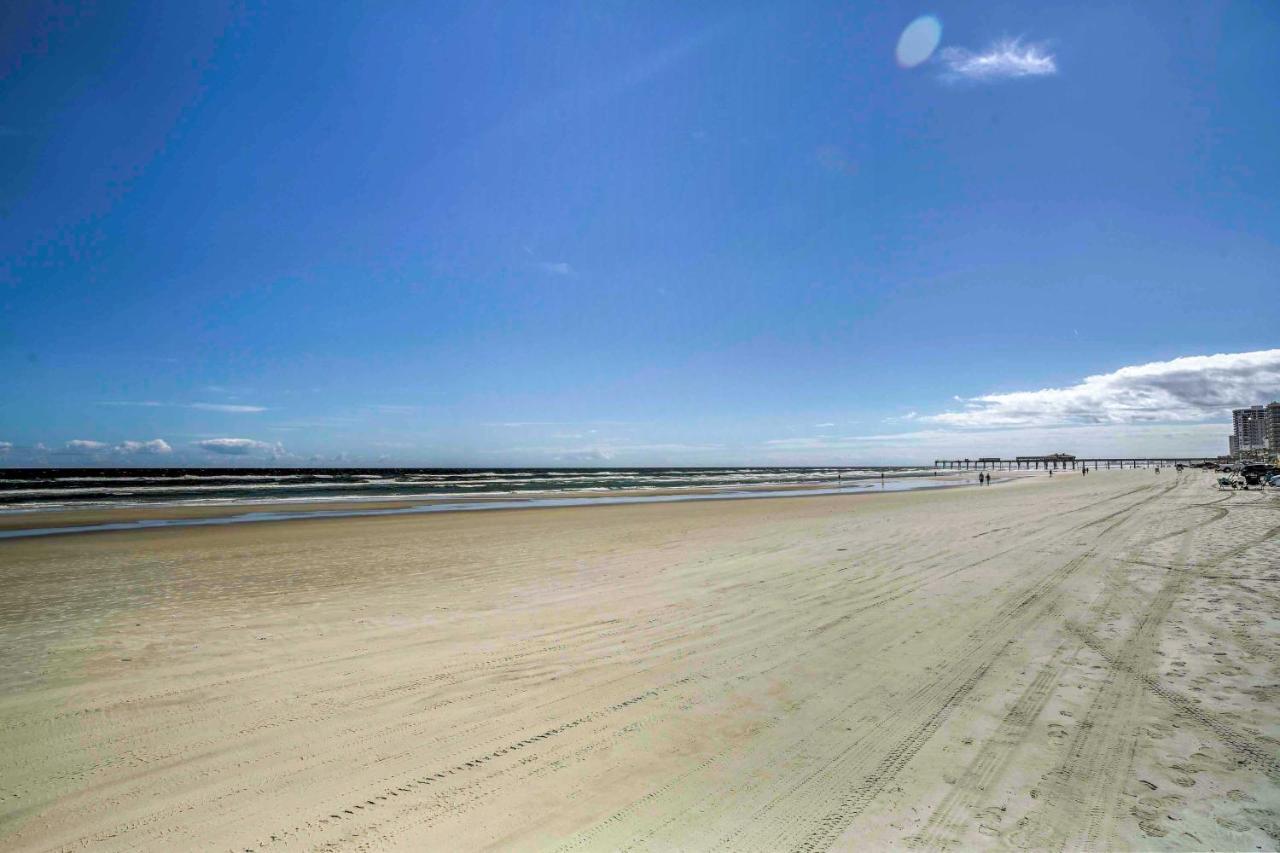 Breezy Daytona Beach Studio With Balcony And Views! Εξωτερικό φωτογραφία