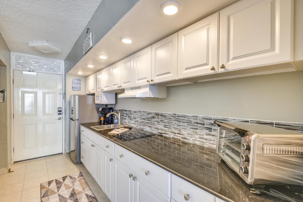 Breezy Daytona Beach Studio With Balcony And Views! Εξωτερικό φωτογραφία
